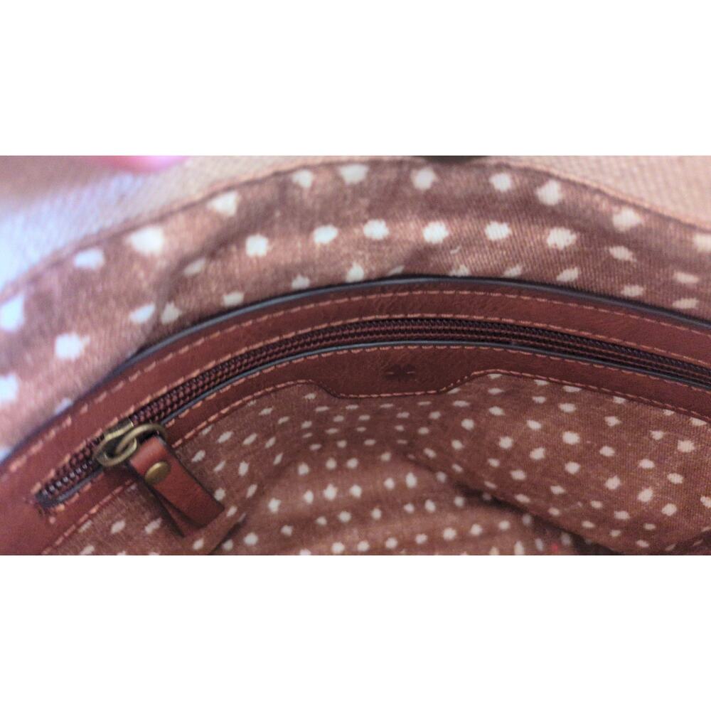 Lucky Brand Fabric Purse with Adjustable Leather Strap, Cream and Coral, ZIpper - Picture 8 of 12